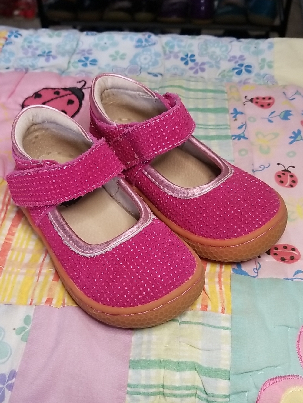 Livie & Luca Girls Hot Pink Mary Jane Sneakers with Gum Sole Size 6 Gemma